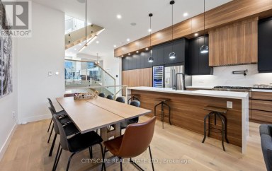 2B HOLMSTEAD AVENUE Toronto (O'Connor-Parkview) Ontario photo 5