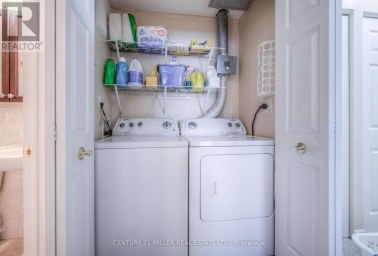 110 - 793 COLBORNE STREET E Brantford Ontario photo 21