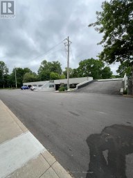 110 - 793 COLBORNE STREET E Brantford Ontario photo 25