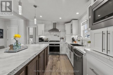13 HICKORY HOLLOW Haldimand (Nanticoke) Ontario photo 14