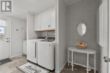 13 HICKORY HOLLOW Haldimand (Nanticoke) Ontario photo 25