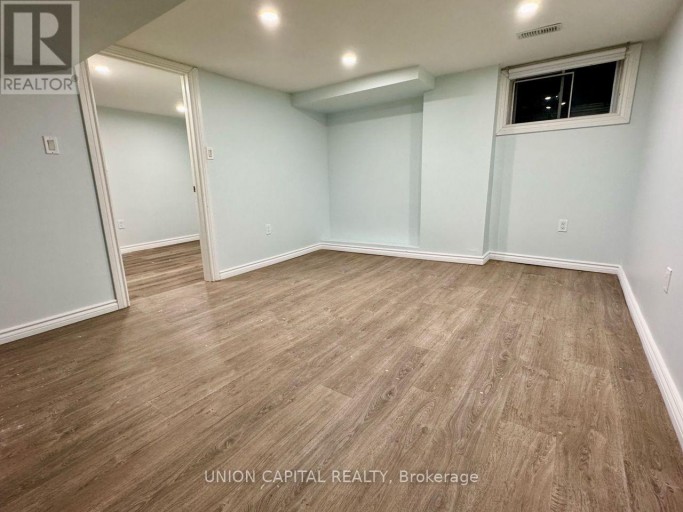 LOWER - 96 HIAWATHA ROAD, Toronto (Greenwood-Coxwell), Ontario, M4L2X8
