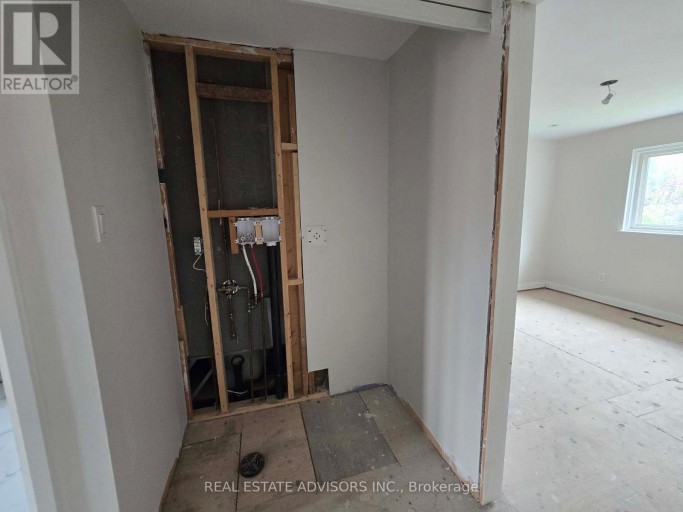 238 BRAYMORE BOULEVARD, Toronto (Rouge), Ontario, M1B2G8