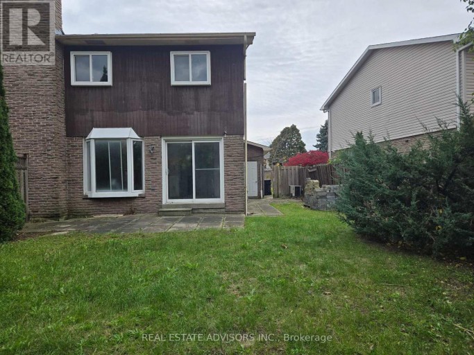 238 BRAYMORE BOULEVARD, Toronto (Rouge), Ontario, M1B2G8