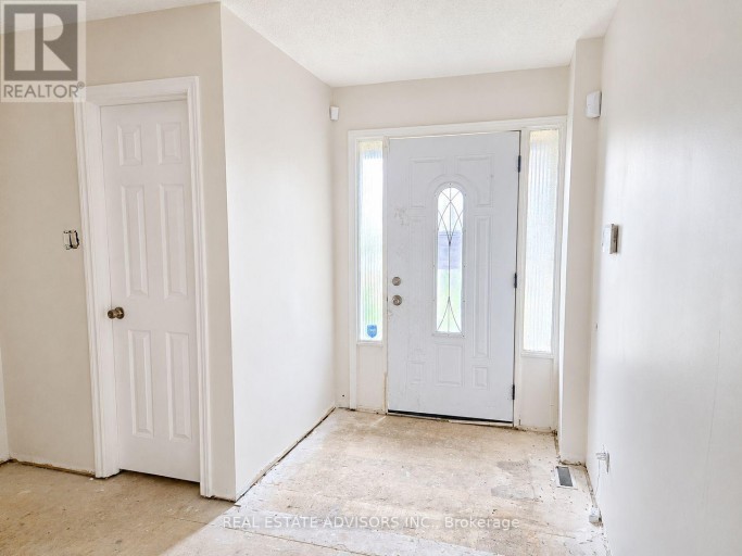 238 BRAYMORE BOULEVARD, Toronto (Rouge), Ontario, M1B2G8