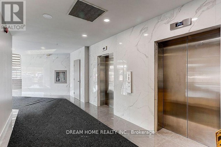 205 - A - 7800 WOODBINE AVENUE, Markham (Milliken Mills West), Ontario, L3R2N7