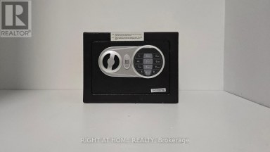61 GLADYS ROAD Toronto (Highland Creek) Ontario photo 12