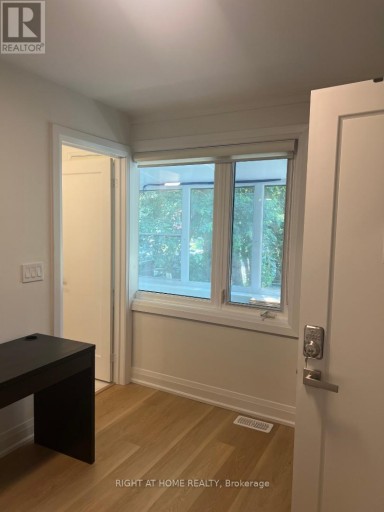 61 GLADYS ROAD, Toronto (Highland Creek), Ontario, M1C1C7