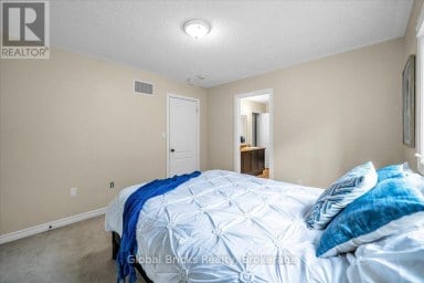 47 HOLYROD DRIVE Clarington (Courtice) Ontario photo 32