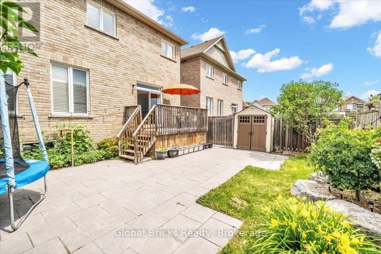 47 HOLYROD DRIVE, Clarington (Courtice), Ontario, L1E0G4