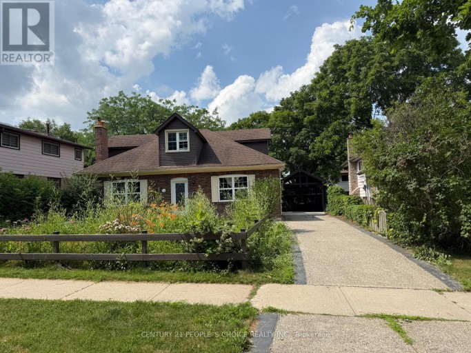 1226 OXFORD AVENUE, Oakville (CP College Park), Ontario, L6H1S5