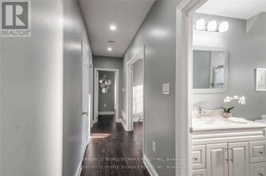 1226 OXFORD AVENUE Oakville (CP College Park) Ontario photo 17
