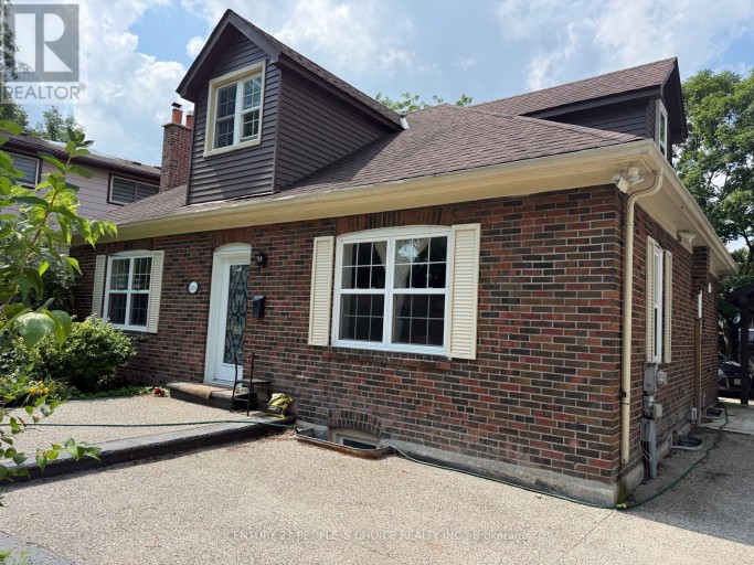 1226 OXFORD AVENUE, Oakville (CP College Park), Ontario, L6H1S5