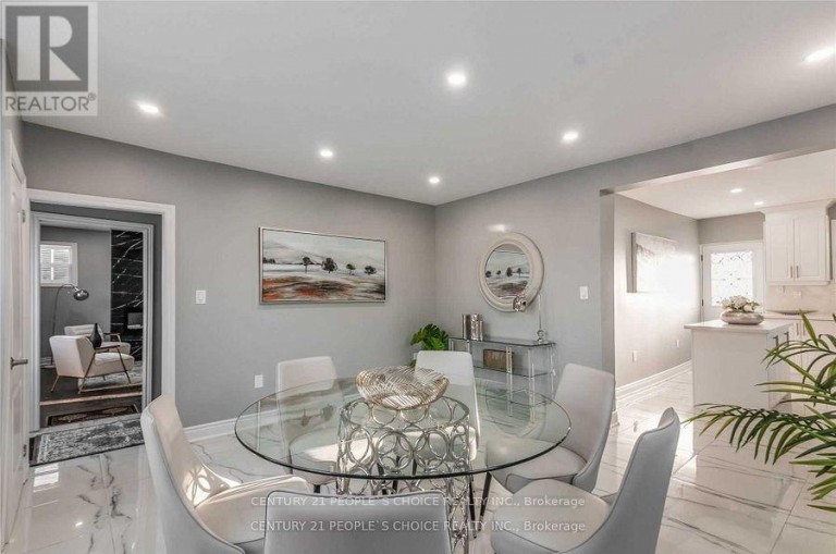 1226 OXFORD AVENUE, Oakville (CP College Park), Ontario, L6H1S5