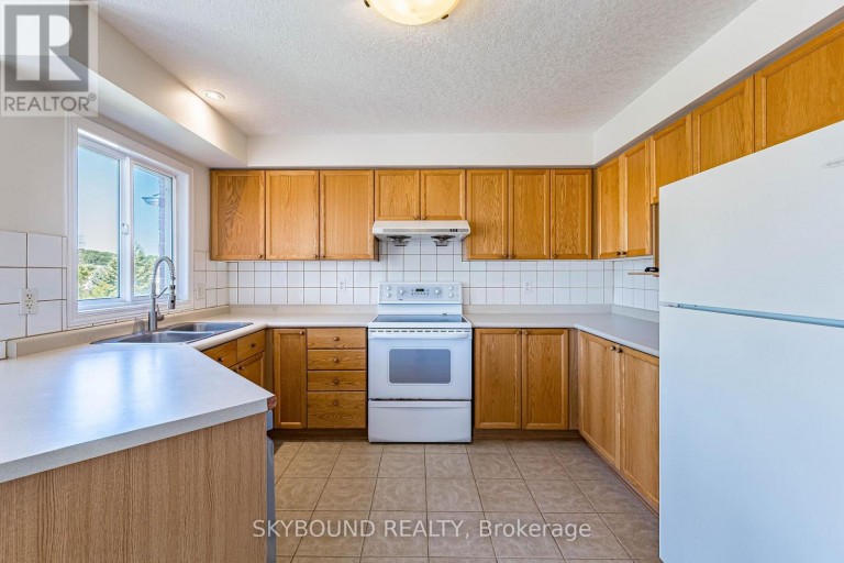 735 KARLSFELD ROAD, Waterloo, Ontario, N2T2W4