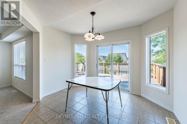 735 KARLSFELD ROAD, Waterloo, Ontario, N2T2W4
