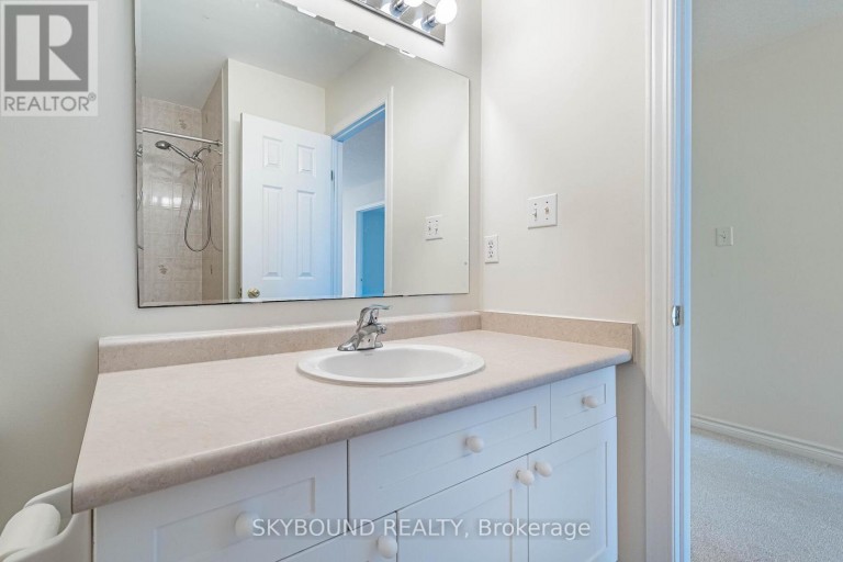 735 KARLSFELD ROAD, Waterloo, Ontario, N2T2W4
