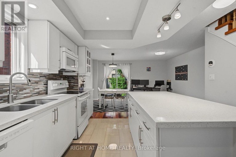 5531 WHISTLER CRESCENT, Mississauga (Hurontario), Ontario, L4Z3R7