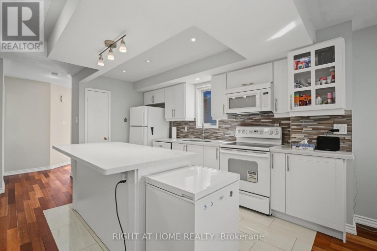 5531 WHISTLER CRESCENT, Mississauga (Hurontario), Ontario, L4Z3R7