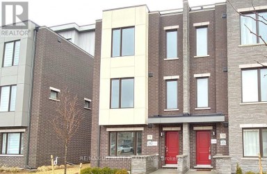 71 GEORGE KIRBY STREET Vaughan (Patterson) Ontario photo 1