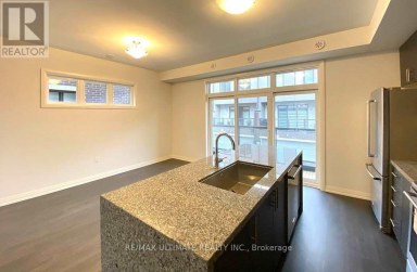 71 GEORGE KIRBY STREET Vaughan (Patterson) Ontario photo 10