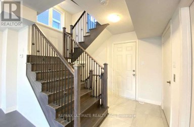 71 GEORGE KIRBY STREET Vaughan (Patterson) Ontario photo 4