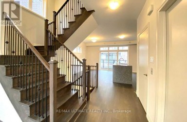 71 GEORGE KIRBY STREET Vaughan (Patterson) Ontario photo 5