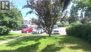 235 Penbrooke Close SE Calgary Alberta photo 4