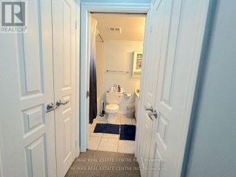 301 - 3939 DUKE OF YORK BOULEVARD Mississauga (City Centre) Ontario photo 6