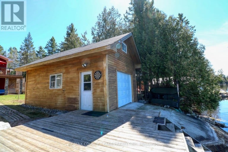 87 PARADISE ROAD, Kawartha Lakes (Carden), Ontario, K0M1B0