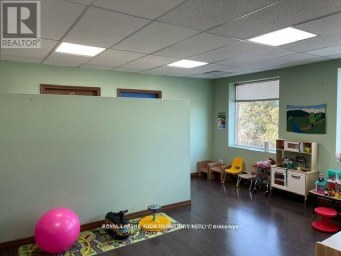 202 - 107 HOLLAND STREET E Bradford West Gwillimbury (Bradford) Ontario photo 6