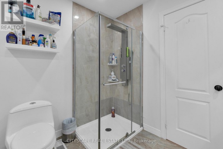 6421 DONWAY DRIVE, Mississauga (East Credit), Ontario, L5V1J4