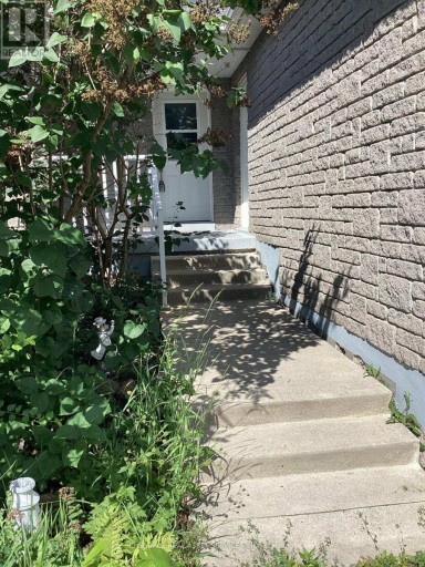UPPER - 72 ADAMS STREET, Bradford West Gwillimbury (Bradford), Ontario, L3Z3E2