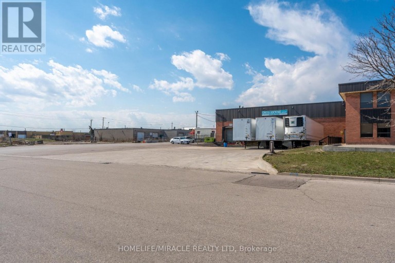 2375 LUCKNOW DRIVE, Mississauga (Northeast), Ontario, L5S1H9