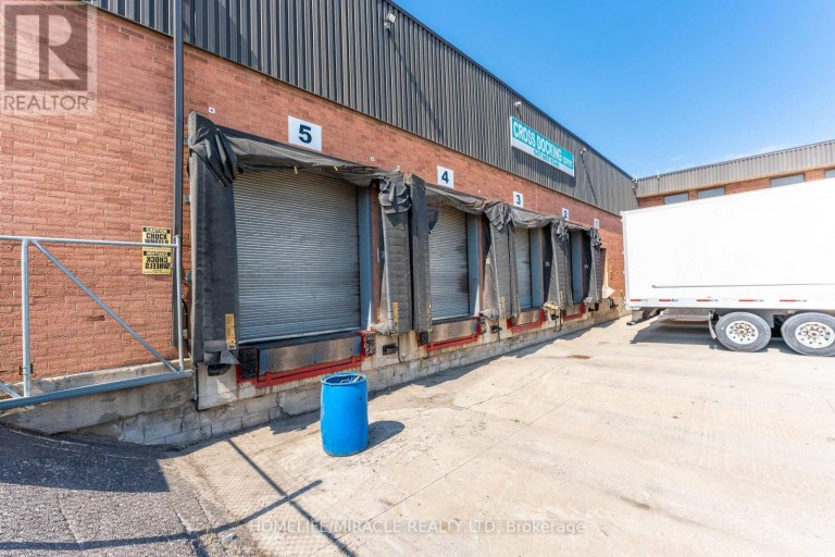 2375 LUCKNOW DRIVE, Mississauga (Northeast), Ontario, L5S1H9