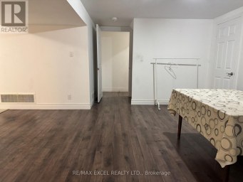 30 MARION CRESCENT Markham (Raymerville) Ontario photo 7