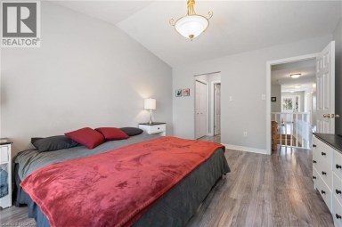 19 SOMERSET Drive Unit# 16 Port Dover Ontario photo 19