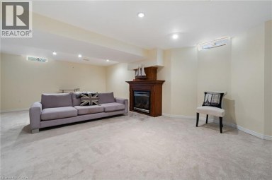 19 SOMERSET Drive Unit# 16 Port Dover Ontario photo 23