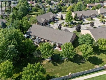 19 SOMERSET Drive Unit# 16 Port Dover Ontario photo 4