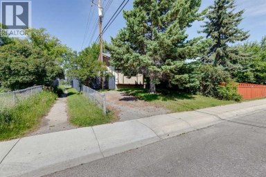 933 Marcombe Drive NE Calgary Alberta photo 19