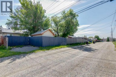 933 Marcombe Drive NE Calgary Alberta photo 21