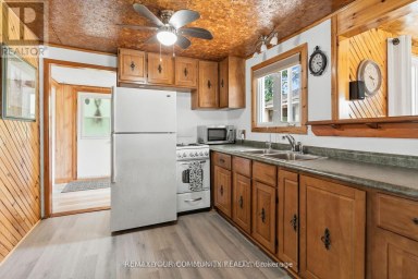 1139 CANUCK TRAIL Minden Hills (Lutterworth) Ontario photo 7