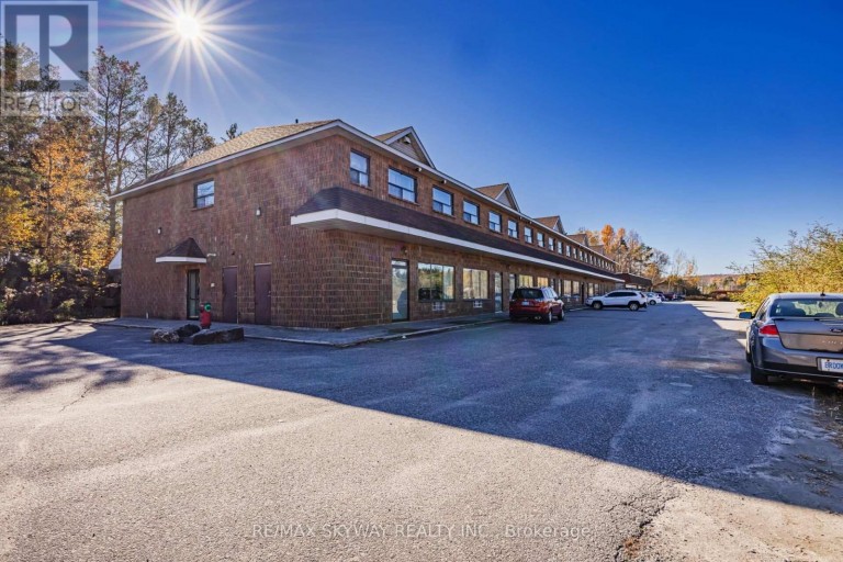 233 HIGHWAY 60, Huntsville (Chaffey), Ontario, P1H1C2
