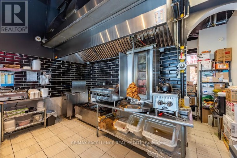 E2 - 50 RIVERMONT ROAD, Brampton (Bram West), Ontario, L6Y0E3