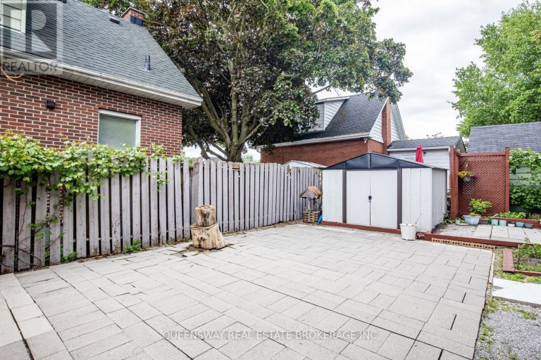 340 FRENCH STREET, Oshawa (O'Neill), Ontario, L1G5N7