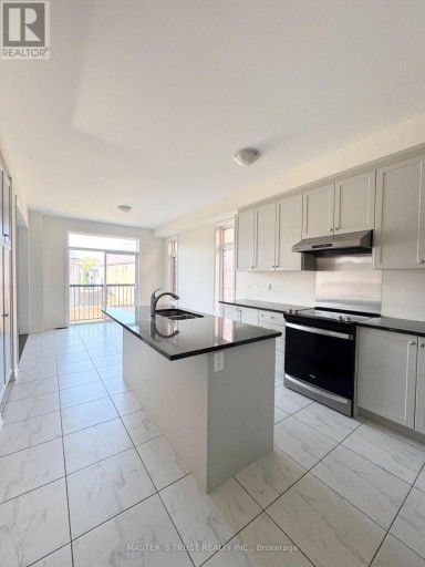 78 KENTLEDGE AVENUE, East Gwillimbury (Holland Landing), Ontario, L9N0E5