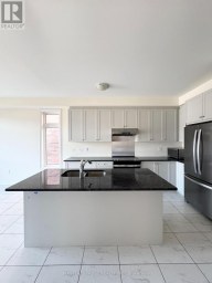 78 KENTLEDGE AVENUE East Gwillimbury (Holland Landing) Ontario photo 3
