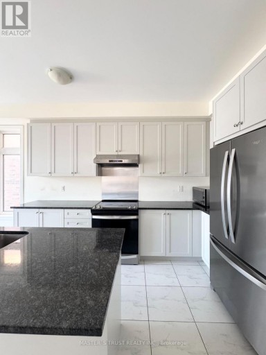78 KENTLEDGE AVENUE, East Gwillimbury (Holland Landing), Ontario, L9N0E5