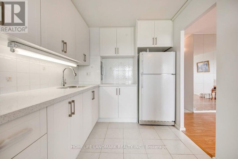 1103 - 725 DON MILLS ROAD, Toronto (Flemingdon Park), Ontario, M3C1S7