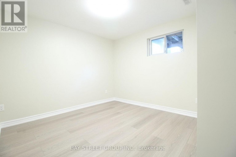 BASEMENT - 117 PINDAR CRESCENT, Toronto (Pleasant View), Ontario, M2J3L3